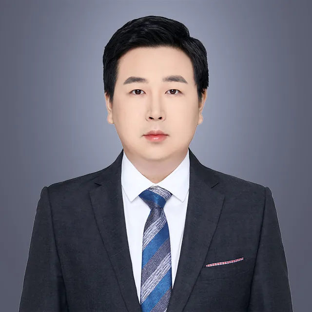 成刘贺龙.jpg